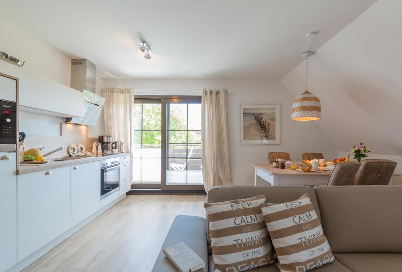 Ferienwohnungen Haus Am Strand 青斯特 外观 照片