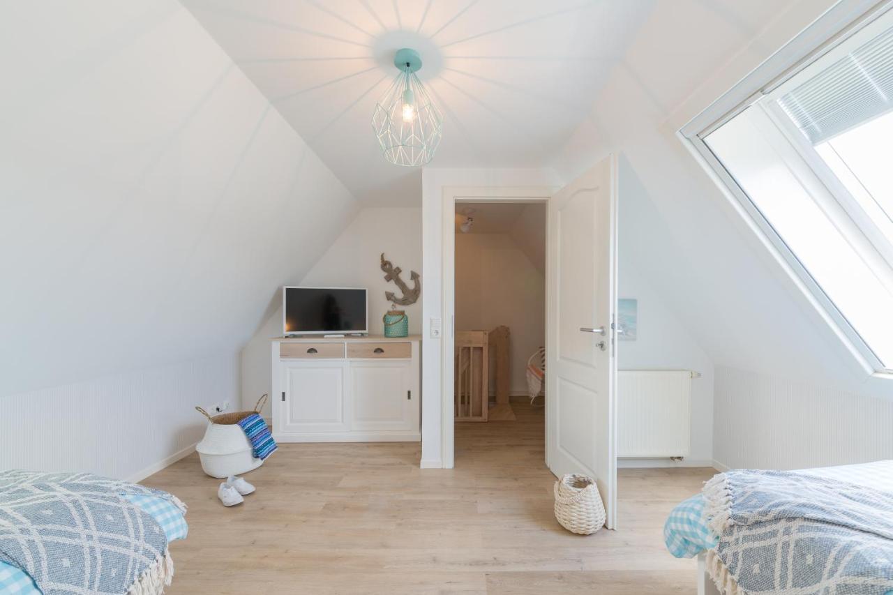 Ferienwohnungen Haus Am Strand 青斯特 外观 照片