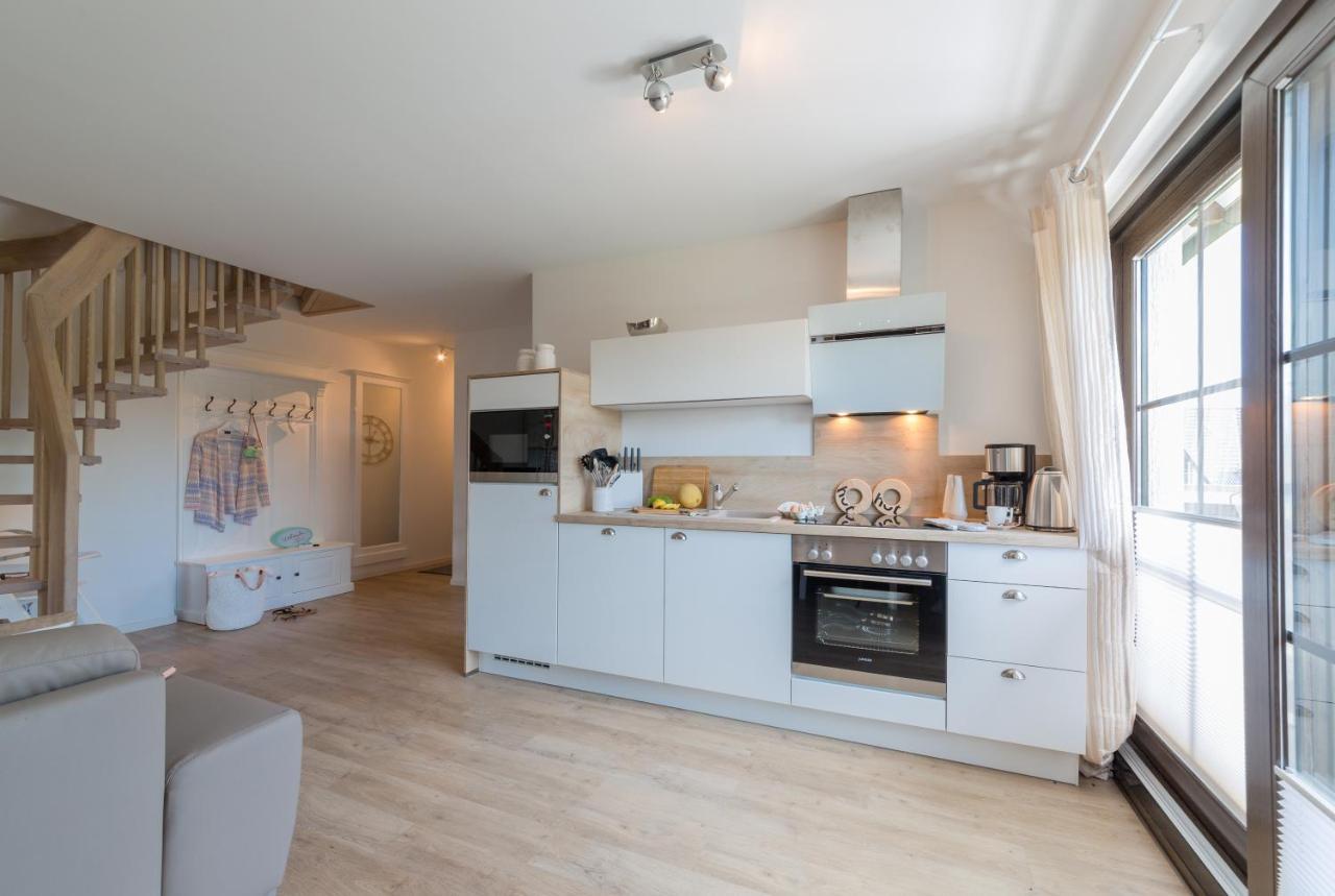 Ferienwohnungen Haus Am Strand 青斯特 外观 照片